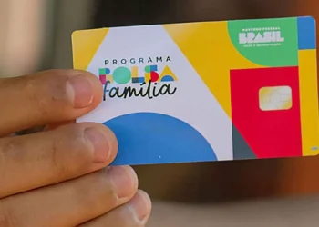 Governo bloqueia 8,4 milhões de beneficiários do Bolsa Família