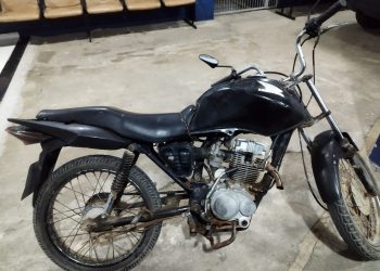 Adolescente detido em São Gabriel: Motocicleta com placa adulterada