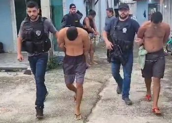 Suspeitos de traficar drogas dentro de caixões e cadáveres são presos