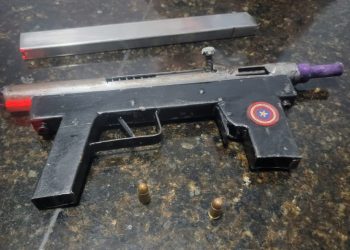 Duas pessoas detidas por porte ilegal de armas em Mantenopolis