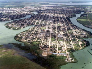 Menino de 11 anos é atingido por tiro no rosto dentro de casa em Linhares
