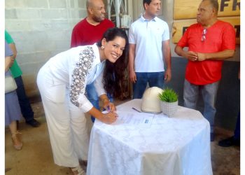 Marianne Cortes Cavalcante toma posse como Secretária Municipal de Infraestrutura dos Bairros