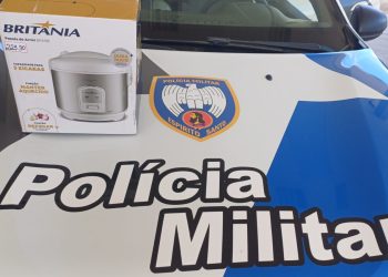 Mulheres gritam “Pega ladrão” e homem é preso em flagrante