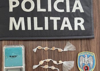 PM apreende droga e balança de precisão em Ecoporanga