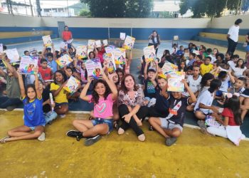 Rede Municipal de ensino de Barra de São Francisco recebe kits “Giro pelo Conhecimento”