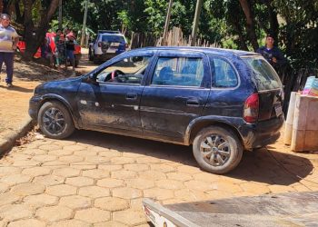 PM recupera carro furtado em Barra de São Francisco