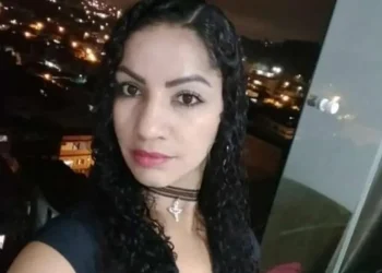 Condenado a Mais de 37 Anos: Homem que Matou Companheira na Frente das Filhas é Sentenciado em Cariacica