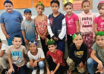 Cabelos Malucos e Alegria: Escola de Vila Santo Antônio antecipa o Dia das Crianças com muita criatividade