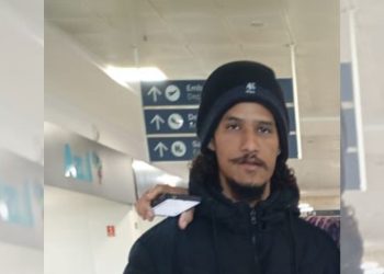 Motoboy é morto a tesouradas na frente do filho após briga por ciúmes em Viana