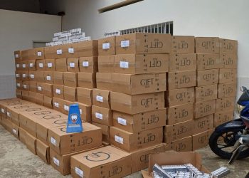 Carga de 150 mil carteiras de cigarro contrabandeadas é apreendida na divisa entre ES e MG