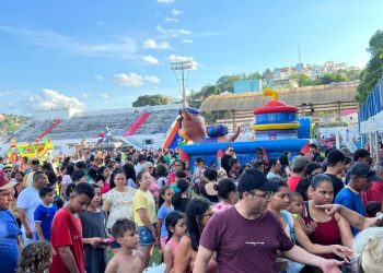 Barra de São Francisco brilha com grande Festa das Crianças no Estádio Municipal