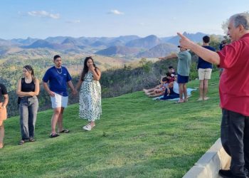 Com o prefeito Enivaldo dos Anjos, Barra de São Francisco acelera obras e amplia investimentos em infraestrutura