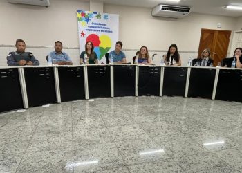 Abril Azul começa com emoção e conscientização em Barra de São Francisco