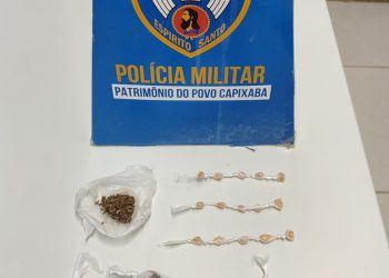 PM apreende drogas com apoio do K9 em Barra de São Francisco