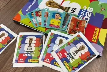 Polícia apreende mais de mil figurinhas da Copa suspeita de falsificação em Guaçuí/ES