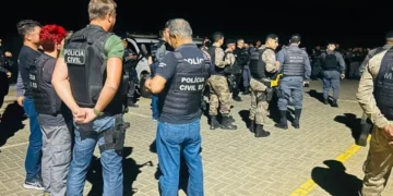 Operação ‘Tempo Fechado’ prende investigados por homicídio e tráfico em Piúma