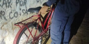 Ação rápida da Polícia Militar resulta na prisão de suspeito e recuperação de bicicleta furtada em Barra de São Francisco