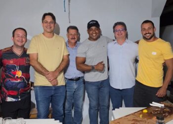 União e diálogo marcam confraternização na residência do vereador Lemão Toledo em Santa Terezinha