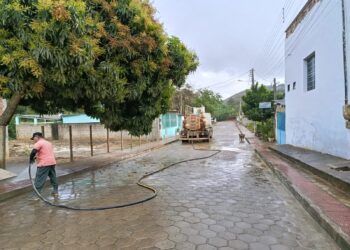 Santa Izabel recebe grande mutirão de limpeza e reforça compromisso da gestão Enivaldo dos Anjos com a qualidade de vida da população