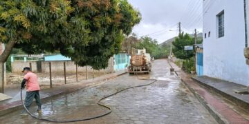 Santa Izabel recebe grande mutirão de limpeza e reforça compromisso da gestão Enivaldo dos Anjos com a qualidade de vida da população