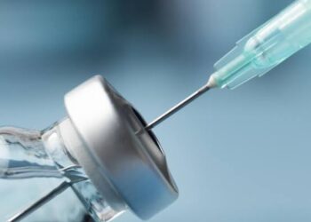Mais de 400 mil crianças e adolescentes estão com vacinas atrasadas no ES; campanha começa nesta segunda-feira