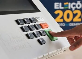 Renato Casagrande e Pazolini vão decidir eleição no 2º turno